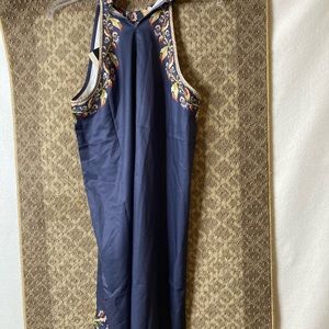 COZY small navy/floral dress.